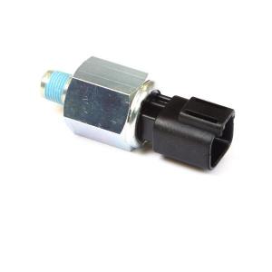 U85246210 (SWITCH)